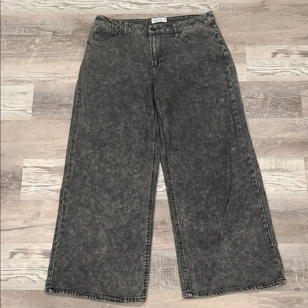 Vanilla Star Women's Black Stonewash Jeans - Picture 1 of 4